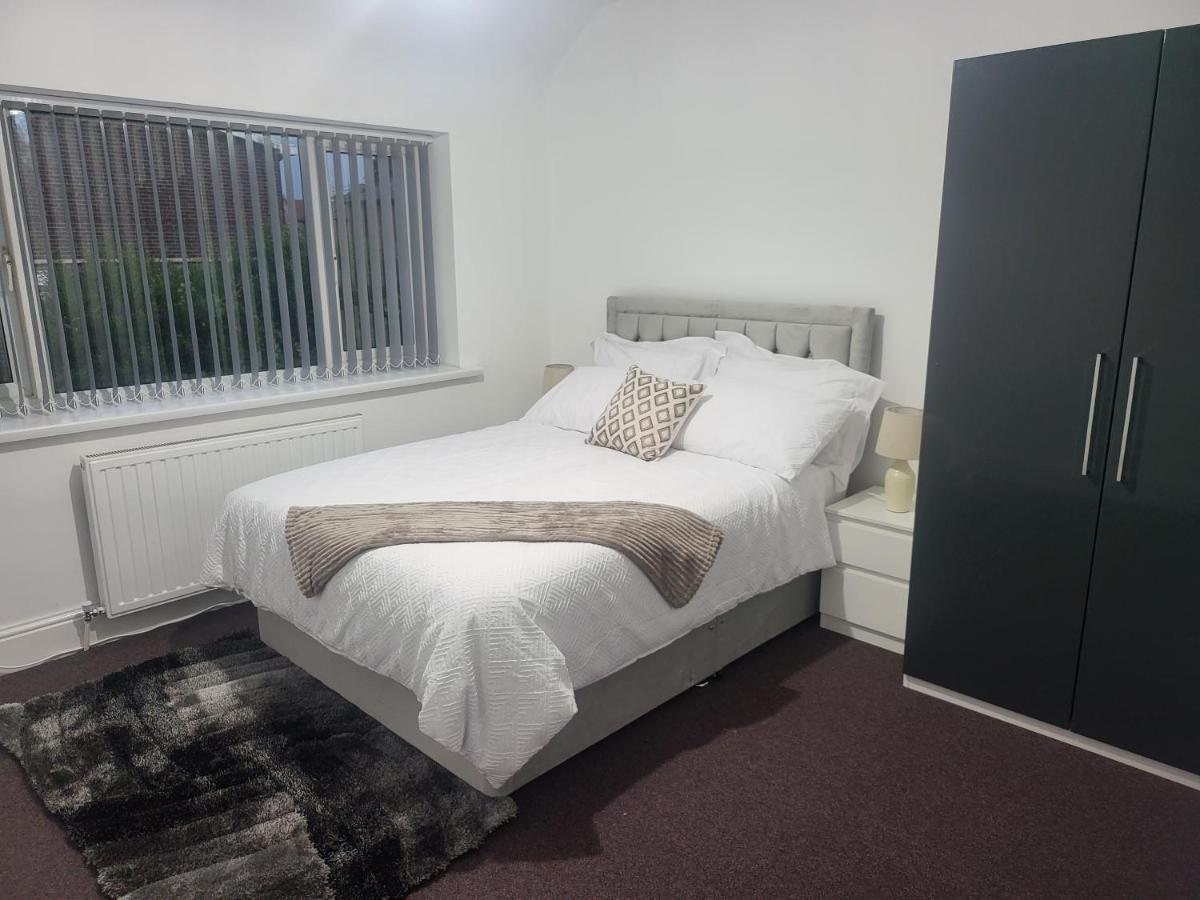 Spacious & Cosy Holiday Home In Manchester Dış mekan fotoğraf